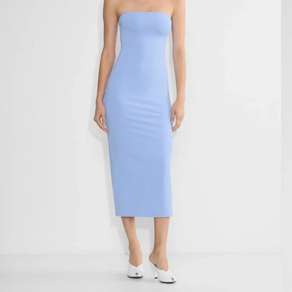 Aritzia contour maxi dress - Picture 3 of 3